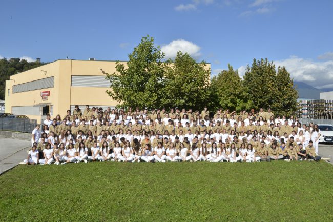 scuola legno e estetica allievi e allieve